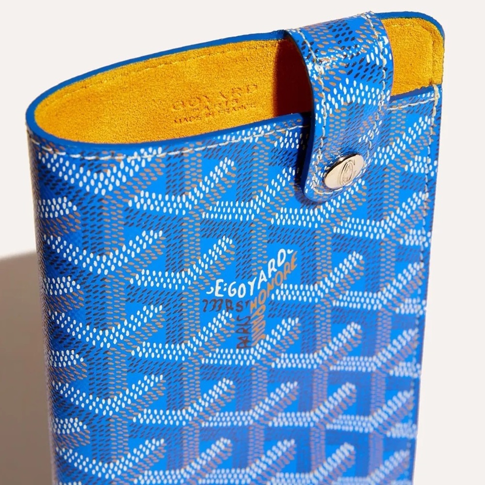 ❌SOLD❌GOYARD MONTMARTREGM
CASE - Picture 2 of 16